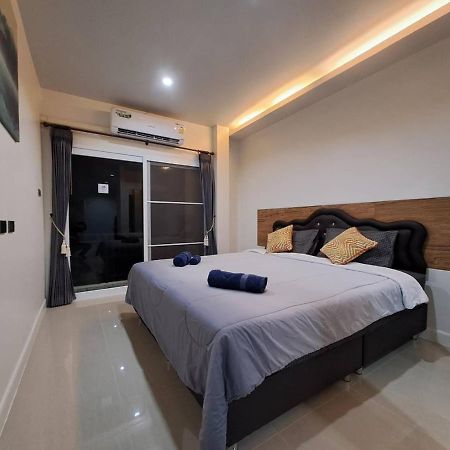 Triple J Hometel Bãi biển Bang Tao Ngoại thất bức ảnh