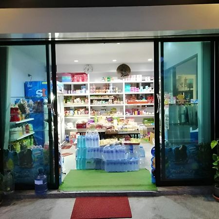 Triple J Hometel Bãi biển Bang Tao Ngoại thất bức ảnh