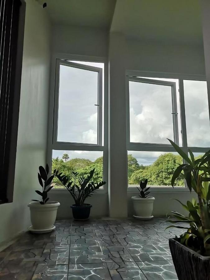Triple J Hometel Bãi biển Bang Tao Ngoại thất bức ảnh